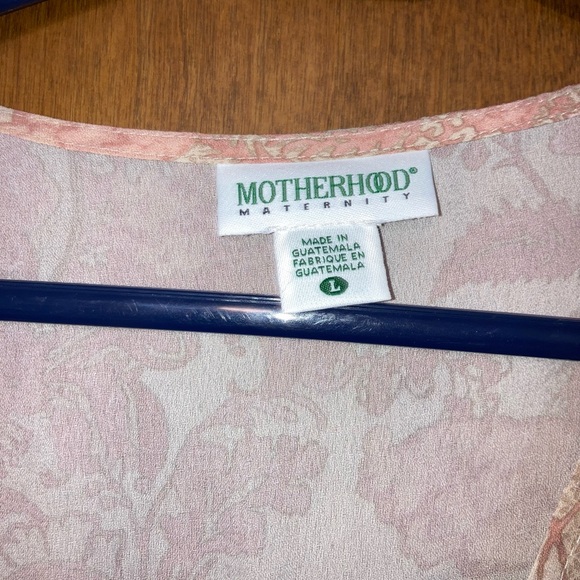 4/$35 Motherhood blouse - Picture 2 of 4